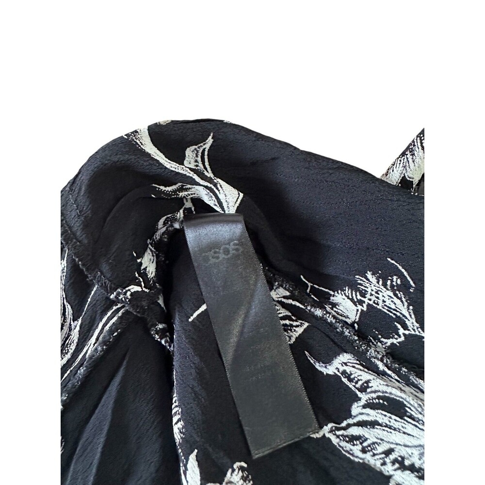 Asos Women's Cropped Viscose Jumpsuit 3/4 Sleeve Size 0 Black White Printed - Picture 5 of 8